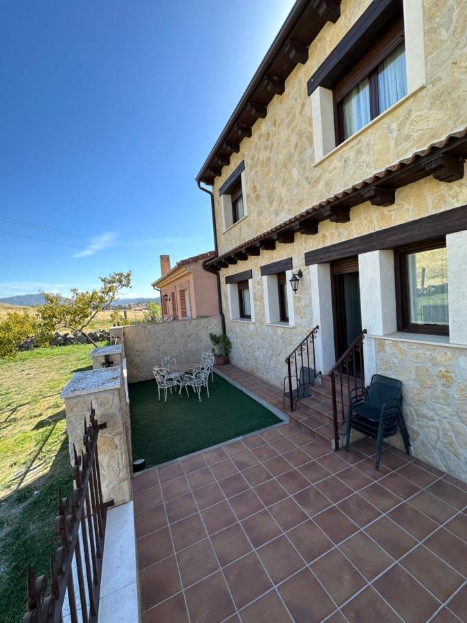 Casa Rural Con Calma Zarzuela del Monte Exterior photo